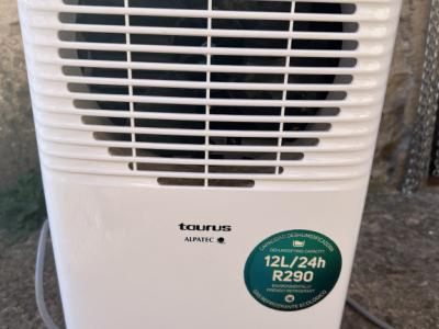 Dehumidifier lightly used