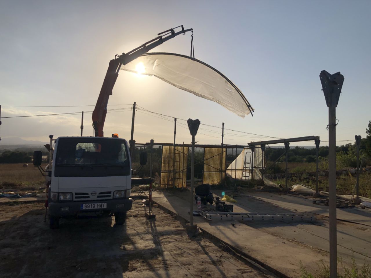 Vaciados, desmontes y derribos. Leerung, Räumung und Abbruch.