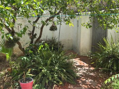 Erdgeschosswohnung von 160 m² im Originalzustand mit Patio und Hinterhof in Manacor