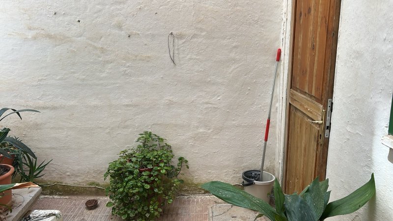 Erdgeschosswohnung von 160 m² im Originalzustand mit Patio und Hinterhof in Manacor