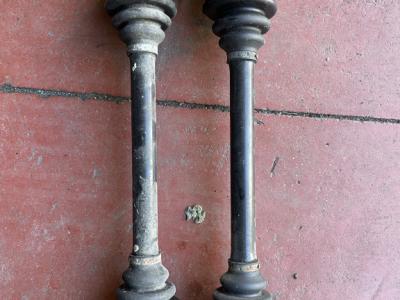 Ersatzteillos BMW 525TSD E34 Getriebe, Wellen, komplette Zentralwelle