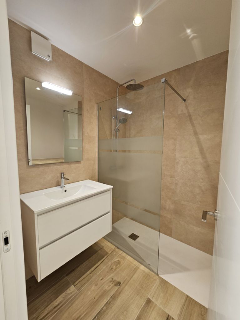 Erstbezug, stylisches Apartment in Cala Dor mit XXL Terrasse u. Wintergarten