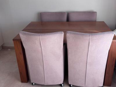 Esstisch mit 4 Sesseln (mit Rollen) — Camp de Mar, Mallorca — Nur Abholung