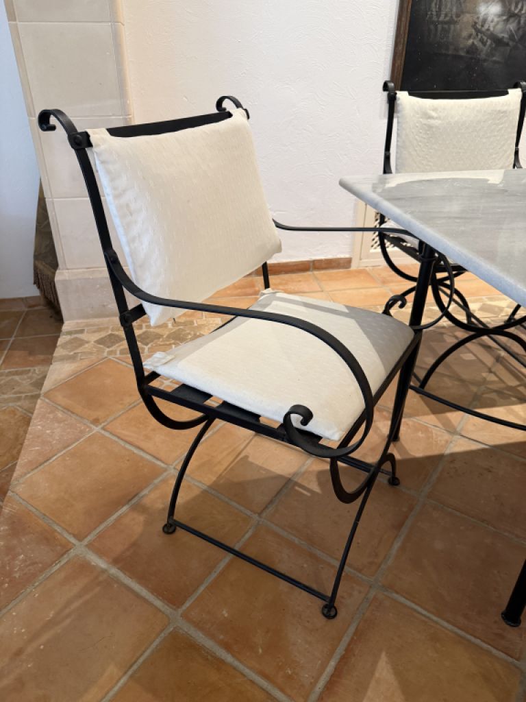 Dining table with 6 chairs for sale