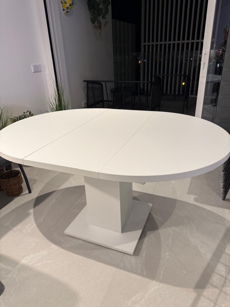 Esszimmer Tisch Weiß neuwertig 104cm X 75cm X 104cm