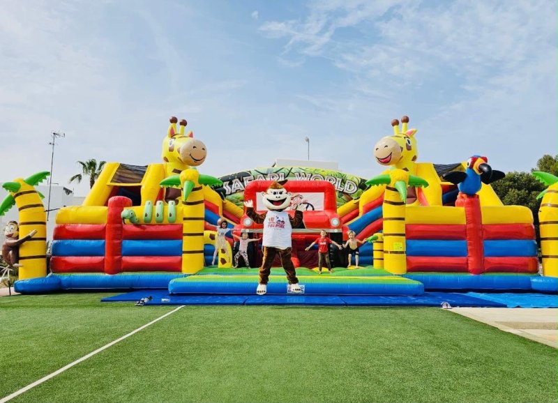Etablierter Freizeitpark auf Mallorca zu übernehmen  Central Fun Park  Cala dOr / Cala Egos