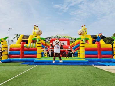Etablierter Freizeitpark auf Mallorca zu übernehmen  Central Fun Park  Cala dOr / Cala Egos