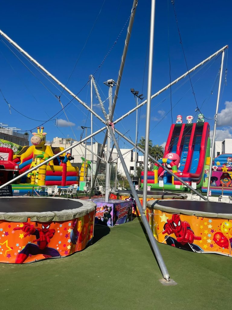 Parque de ocio establecido en Mallorca para traspasar  Central Fun Park  Cala dOr / Cala Egos