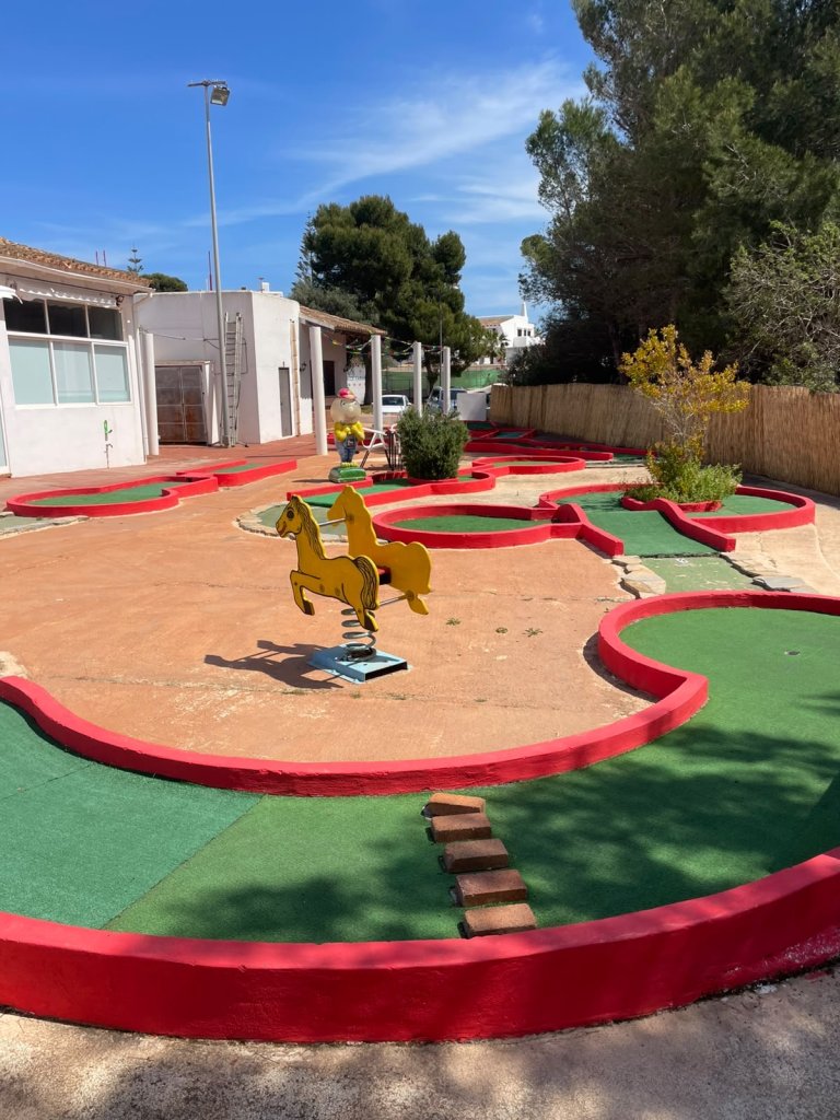 Etablierter Freizeitpark auf Mallorca zu übernehmen  Central Fun Park  Cala dOr / Cala Egos