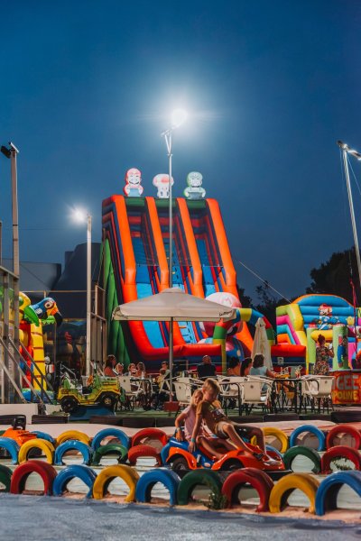Parque de ocio establecido en Mallorca para traspasar  Central Fun Park  Cala dOr / Cala Egos