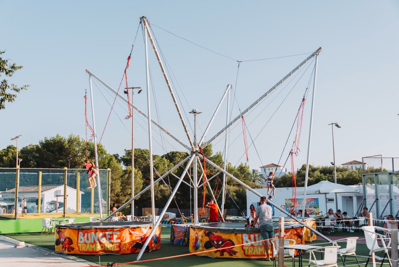 Parque de ocio establecido en Mallorca para traspasar  Central Fun Park  Cala dOr / Cala Egos