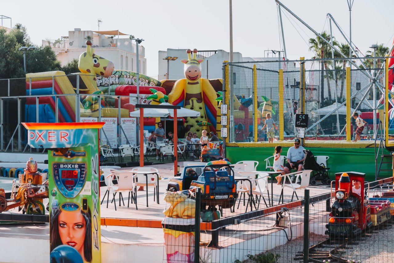 Etablierter Freizeitpark auf Mallorca zu übernehmen  Central Fun Park  Cala dOr / Cala Egos