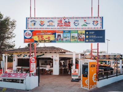 Parque de ocio establecido en Mallorca para traspasar  Central Fun Park  Cala dOr / Cala Egos