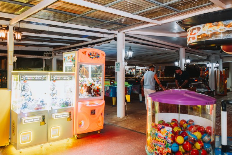 Parque de ocio establecido en Mallorca para traspasar  Central Fun Park  Cala dOr / Cala Egos