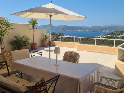 Exclusive Meerblick Wohnung in Santa Ponsa 2 SZ, 2 Bäder neu renoviert