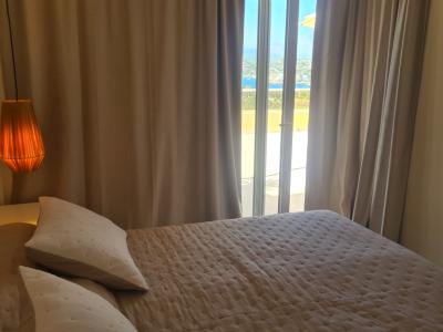 Exclusive Meerblick Wohnung in Santa Ponsa 2 SZ, 2 Bäder neu renoviert
