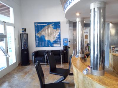 Business for sale: yacht & real estate broker office and workshop