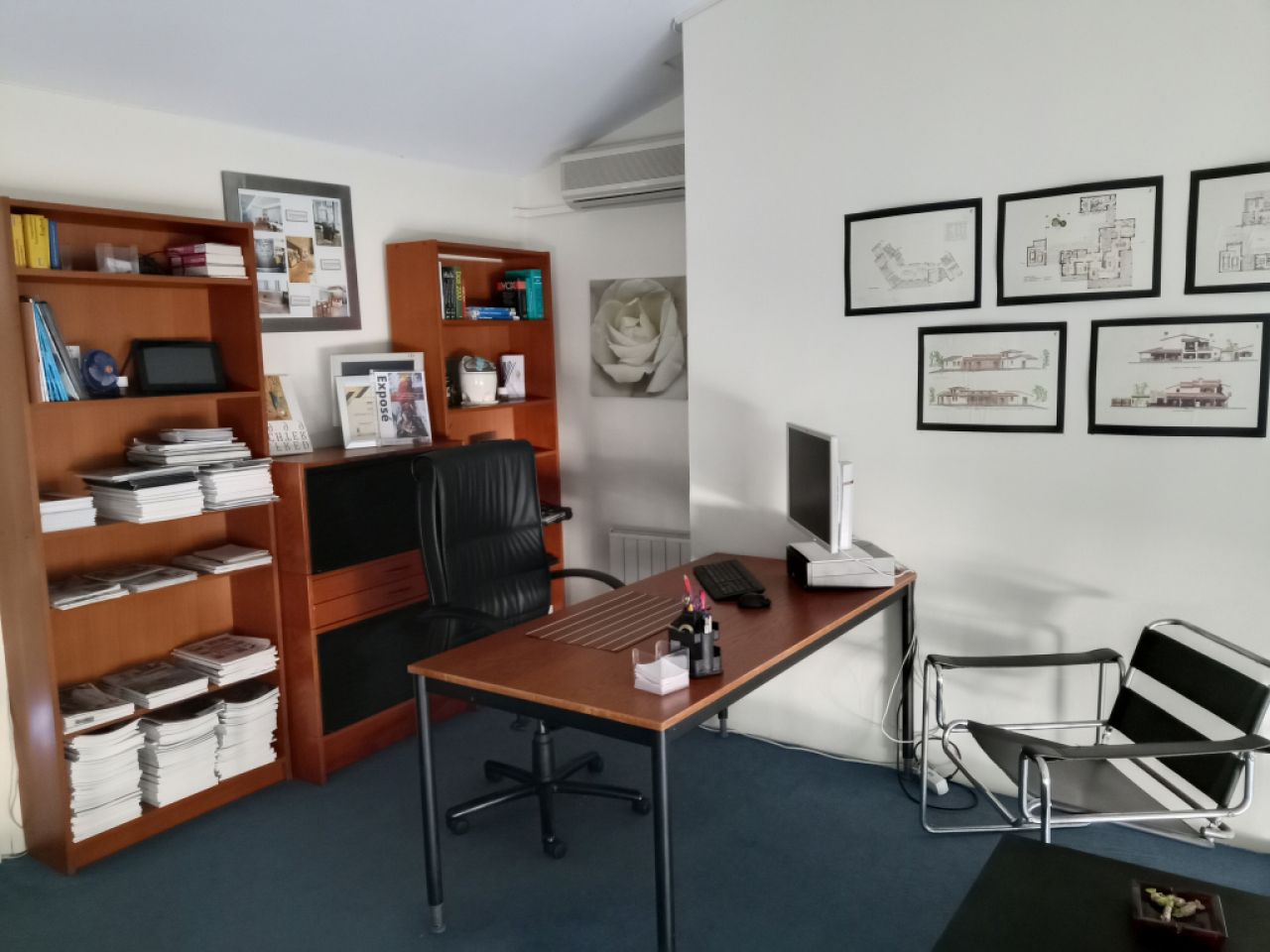 Business for sale: yacht & real estate broker office and workshop