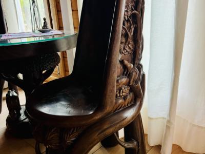 EXKLUSIV:   Massive Tropenholz Sitzgarnitur - 4 Stühle und 1 Tisch