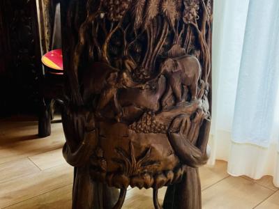 EXKLUSIV:   Massive Tropenholz Sitzgarnitur - 4 Stühle und 1 Tisch