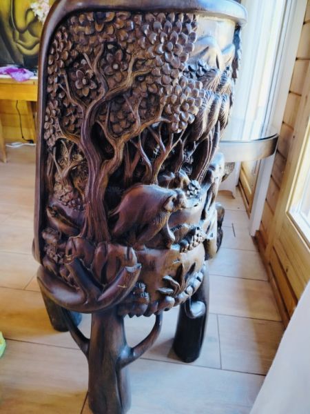 EXKLUSIV:   Massive Tropenholz Sitzgarnitur - 4 Stühle und 1 Tisch