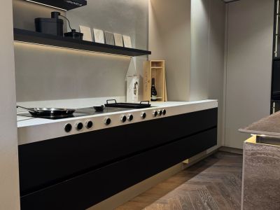 Exklusive BORA Ausstellungsküche mit INALCO Arbeitsplatte  NEU / unbenutzt