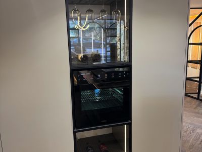 Exklusive BORA Ausstellungsküche mit INALCO Arbeitsplatte  NEU / unbenutzt