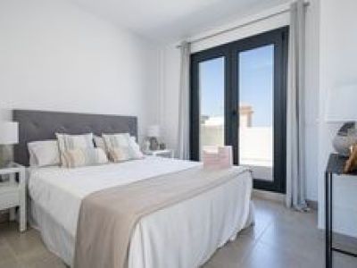 Exclusiva casa pareada de nueva construcción Cala Mendia