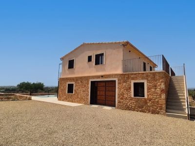 Exclusive brand-new finca for rent 4 km from Manacor near the Rafa Nadal Academy