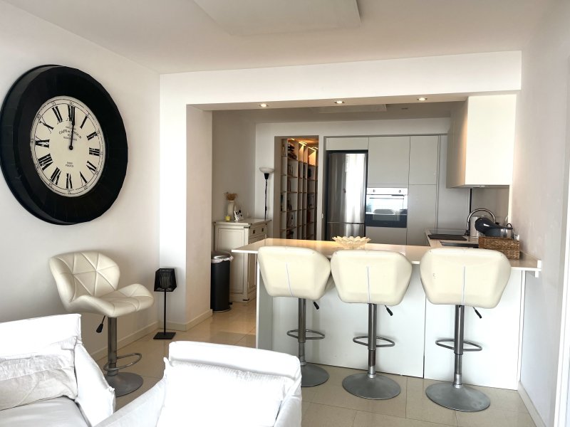 Exklusive Wohnung mit panorama Blick in 1.Meereslinie