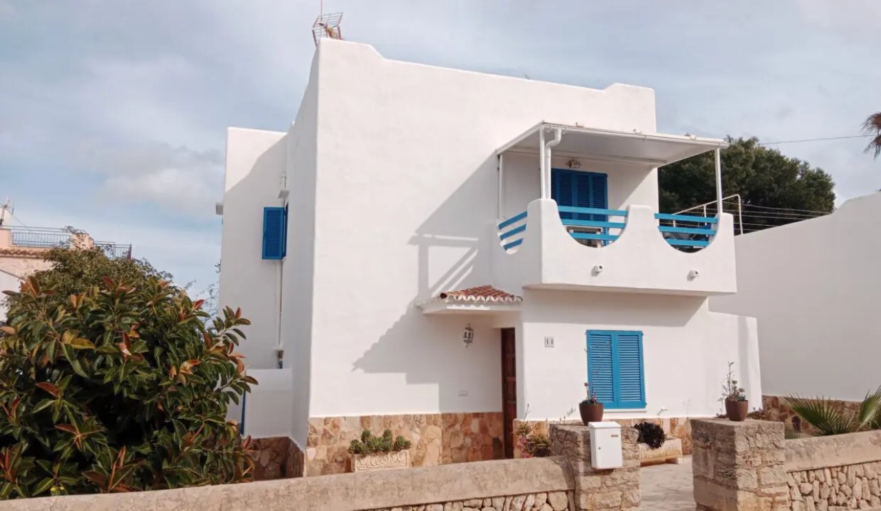 Exklusives Einfamilienhaus mit Meerblick in Cala Llombards