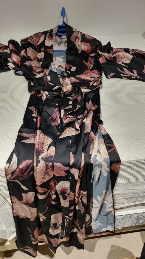 Extravaganter schwarzer Seiden-Kimono Gr. XS/S