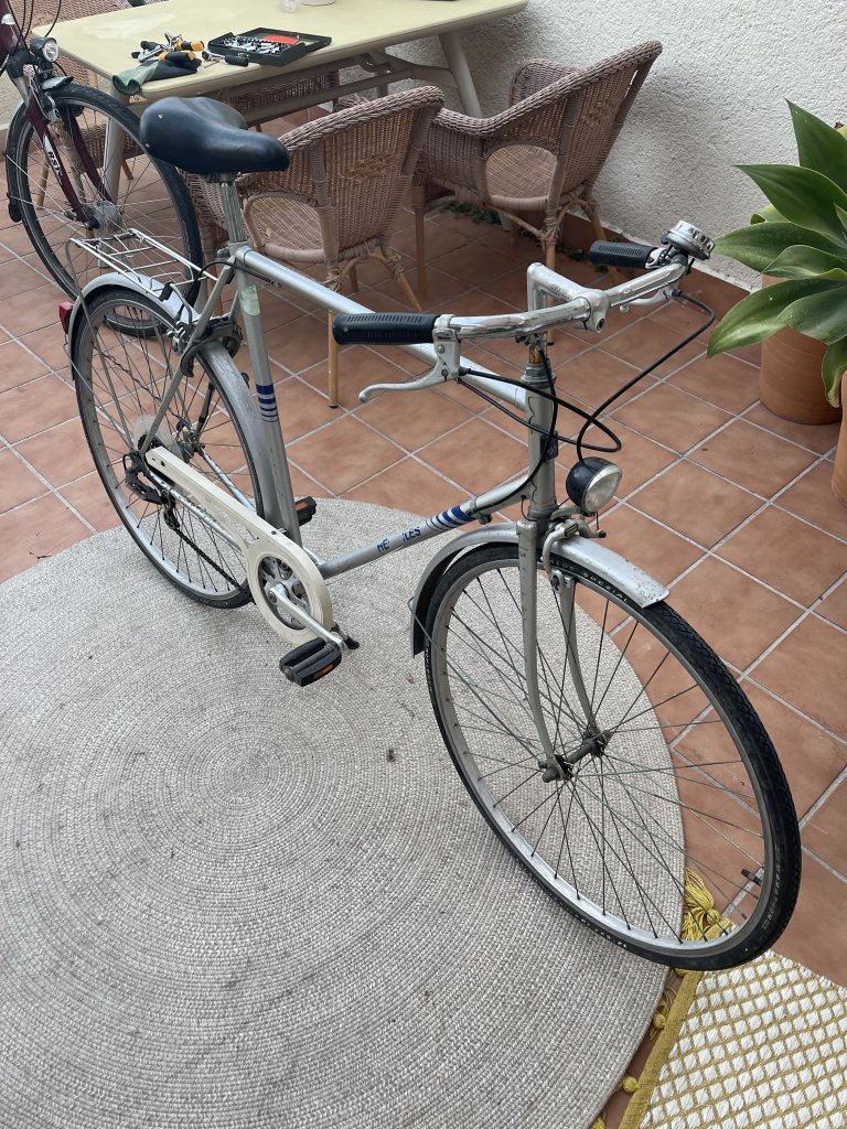 Fahrrad Rad Hercules 5 Gang 28 Zoll raufsetzen losfahren Kult!