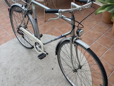 Fahrrad Rad Hercules 5 Gang 28 Zoll raufsetzen losfahren Kult!
