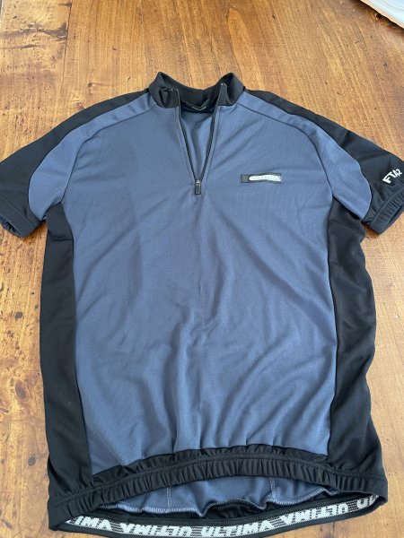 Fahrrad Trikot Ultima Grüße M Neu
