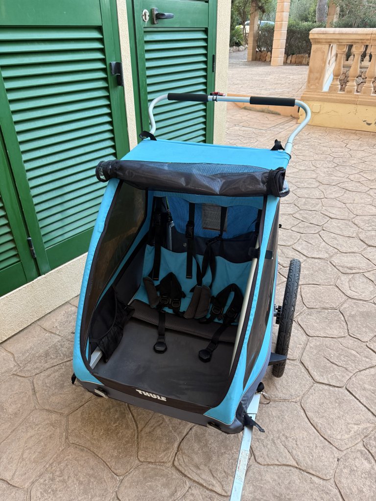 Fahrradanhänger Thule coaster XT auch für Tiere