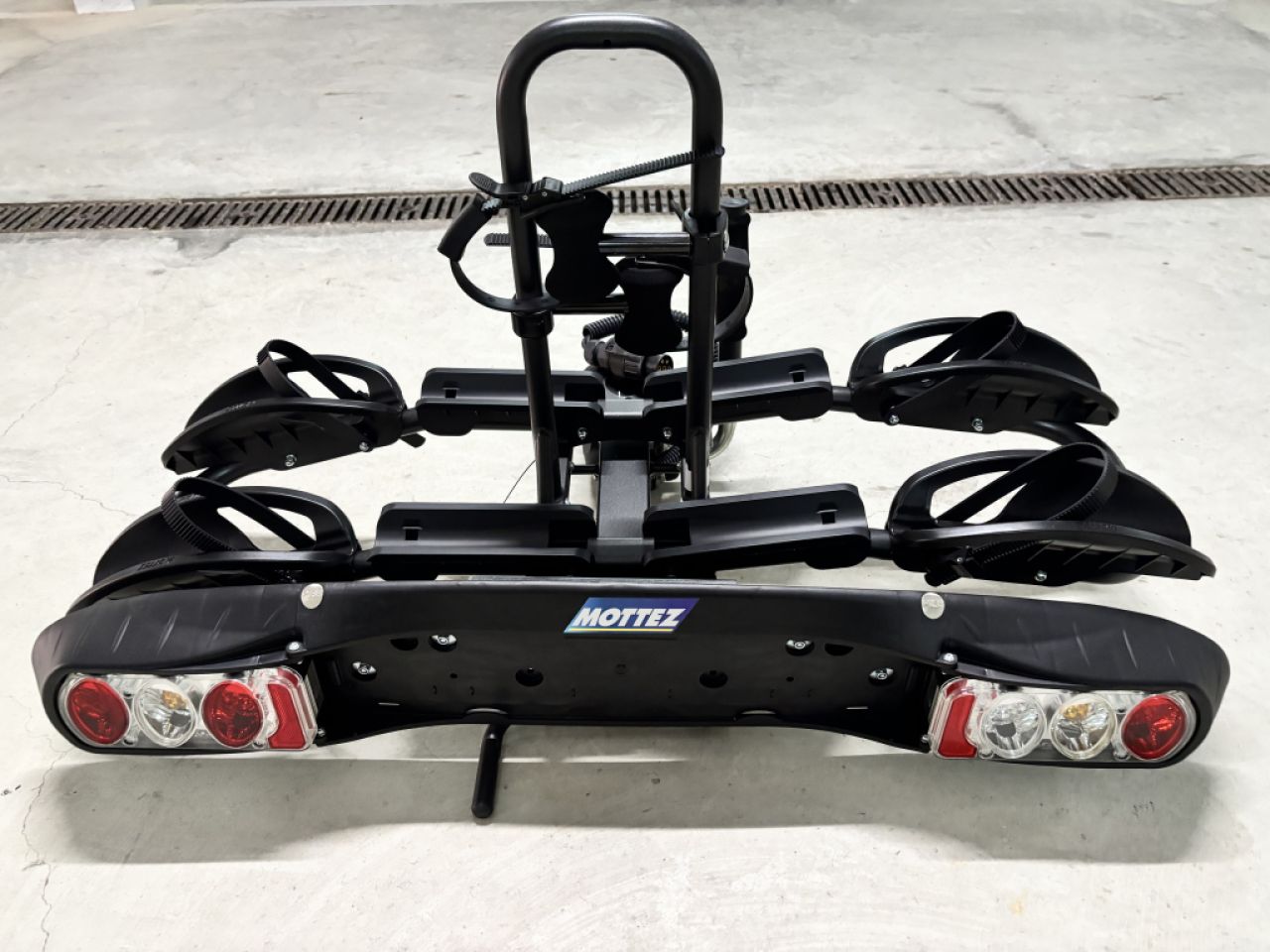 Bike rack for 2 e-bikes from Mottex