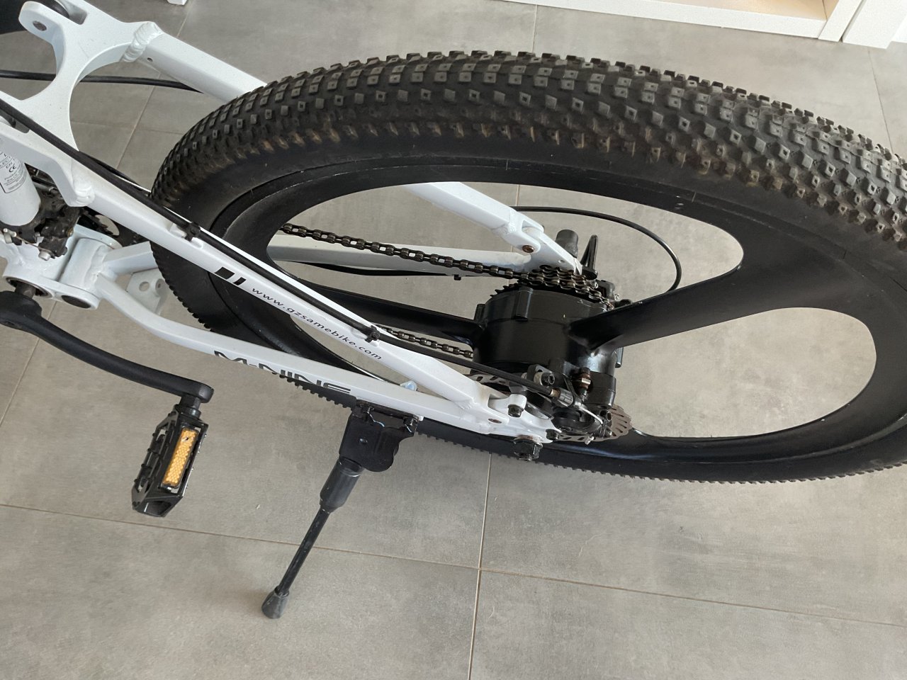 Bicicleta eléctrica de montaña plegable 26 pulgadas, gran autonomía, 2 disponibles, como NUEVA