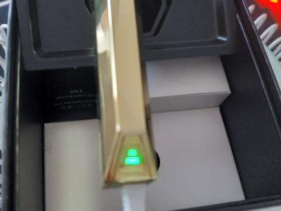 Faltenreduzierung / Radio Frequenz Gerät Tri Pollar Gold
