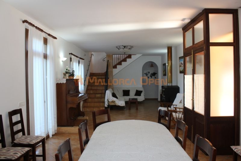Fantastisches Haus zum Verkauf mit Gästewohnung zwischen Manacor und Alcudia