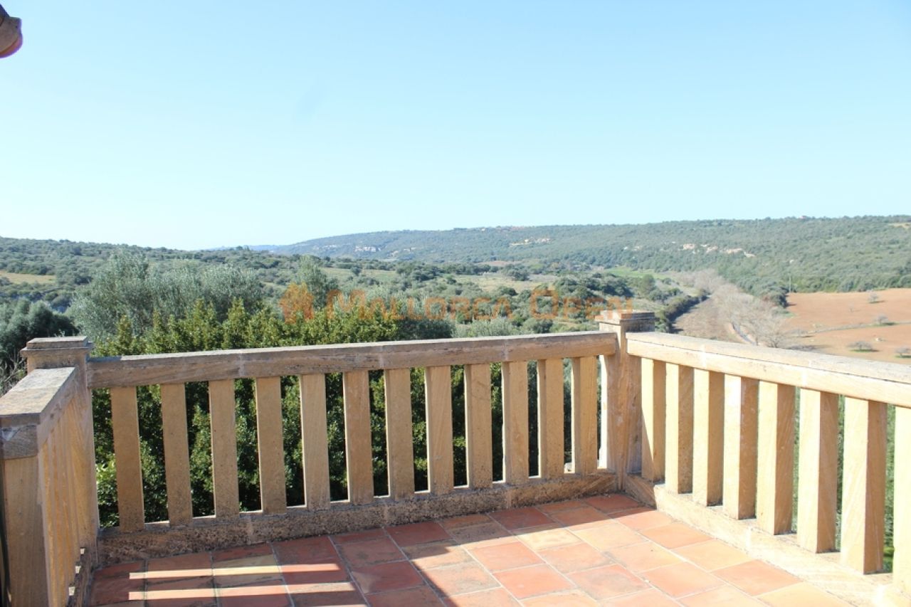 Fantastisches Haus zum Verkauf mit Gästewohnung zwischen Manacor und Alcudia