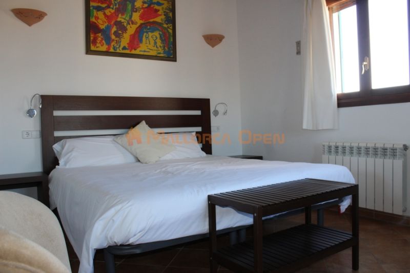 Fantastisches Haus zum Verkauf mit Gästewohnung zwischen Manacor und Alcudia