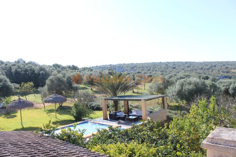 Fantastisches Haus zum Verkauf mit Gästewohnung zwischen Manacor und Alcudia