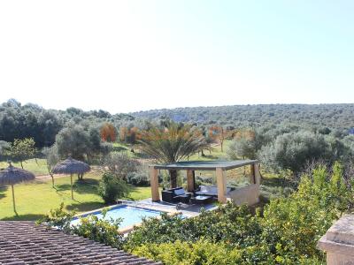 Fantastisches Haus zum Verkauf mit Gästewohnung zwischen Manacor und Alcudia