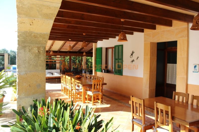 Fantastisches Haus zum Verkauf mit Gästewohnung zwischen Manacor und Alcudia