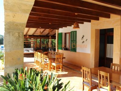 Fantastisches Haus zum Verkauf mit Gästewohnung zwischen Manacor und Alcudia