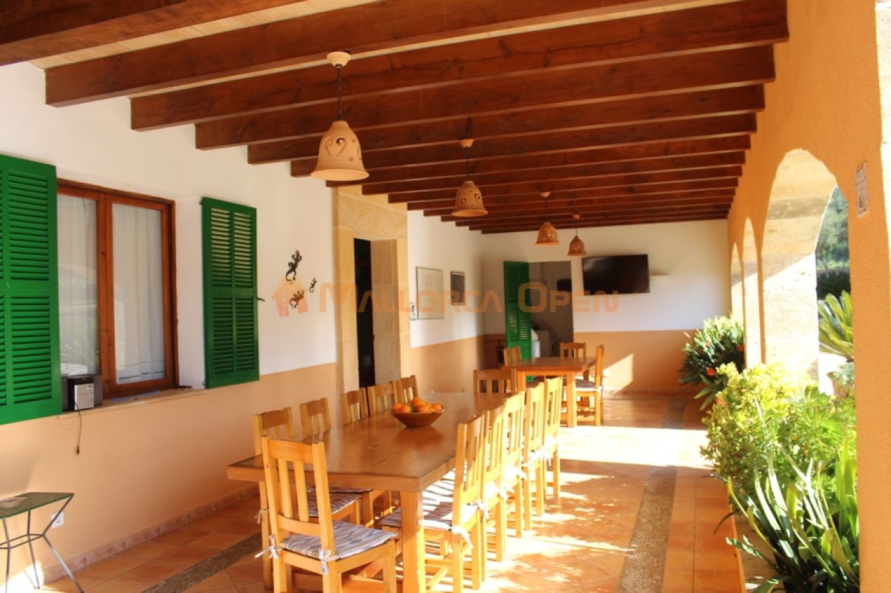 Fantastisches Haus zum Verkauf mit Gästewohnung zwischen Manacor und Alcudia