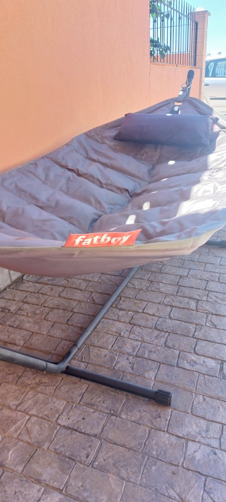 Fatboy Hängematte mit Gestell in braun