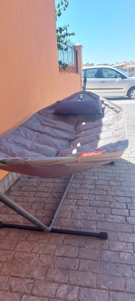 Fatboy Hängematte mit Gestell in braun