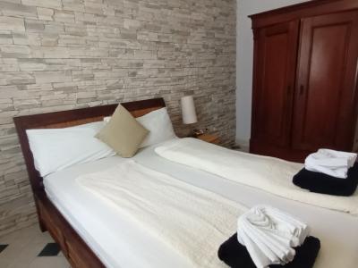 Holidays 2027: 2 storey chalet with pool, terraces, AC in a quiet location of Cala LLombards -- CH 1